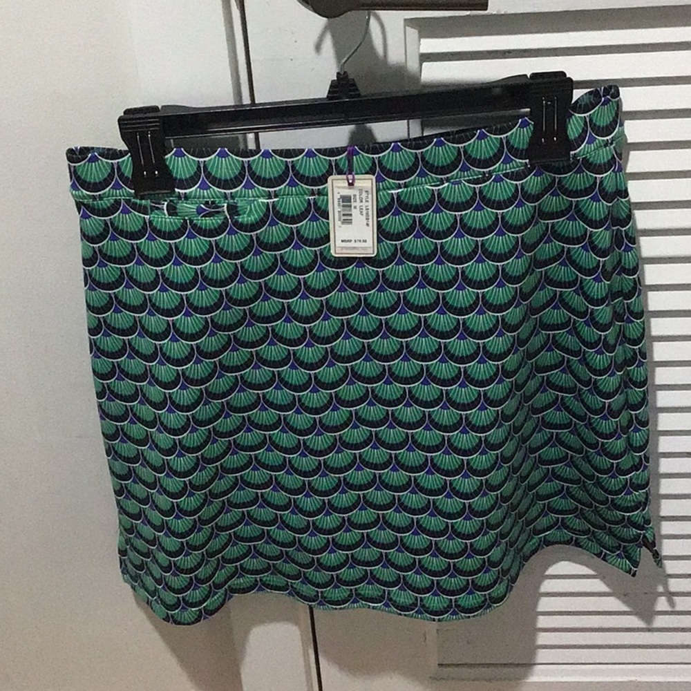 Women’s golf skirt, medium